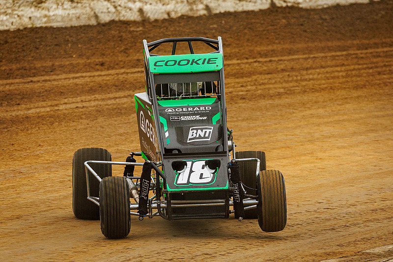 Three Quarter Midgets